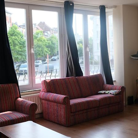 Maison Familiale Brussel Buitenkant foto
